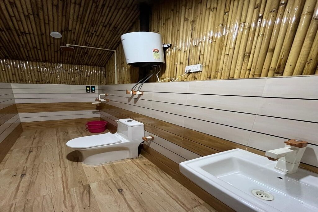 Shower, slippers, towels, shampoo