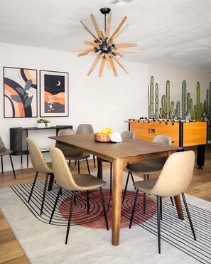 4 bedrooms, Internet - Chic Home With Backyard Oasis Pool Game Room (Phoenix)