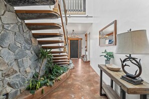 House | 5 bedrooms, Internet - Perfect 5BD Family Mountain Getaway by Yellowstone (Emigrant)