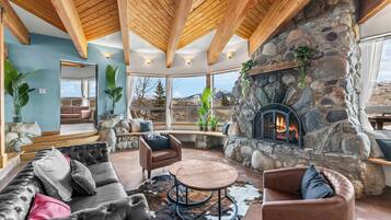 House | 5 bedrooms, Internet