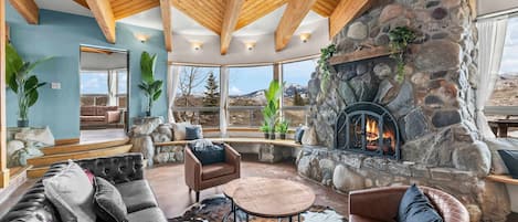 House | 5 bedrooms, Internet