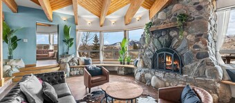 เพอร์เฟกต์ 5 ห้องนอนสำหรับครอบครัว พักผ่อนบนภูเขา บาย เยลโลว์สโตน