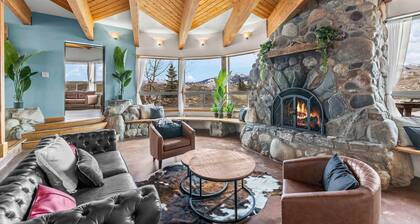 Perfect 5BD Family Mountain Getaway by Yellowstone