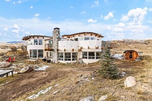 House | 5 bedrooms, Internet - Perfect 5BD Family Mountain Getaway by Yellowstone (Emigrant)
