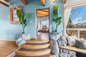 House | 5 bedrooms, Internet