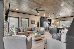 5 habitaciones y acceso a internet 