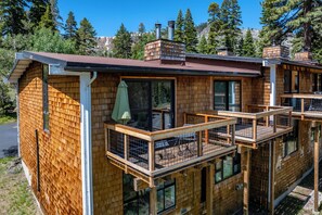 Terrace/patio - Alpine Meadows Basecamp by Hauserman Rentals (Alpine Meadows)