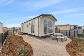 Chalet | Restaurante al aire libre