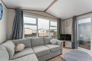 Chalet | Living room - Chalet in De Haan With Terrace (De Haan)