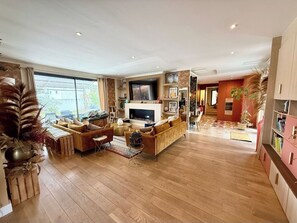 Interior - Cosy family villa in absolute calm with saltwater swimming pool and large garden (Marsillargues)