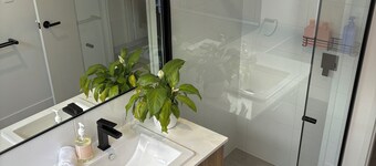 Innerbloom Stay Busselton - Guest House