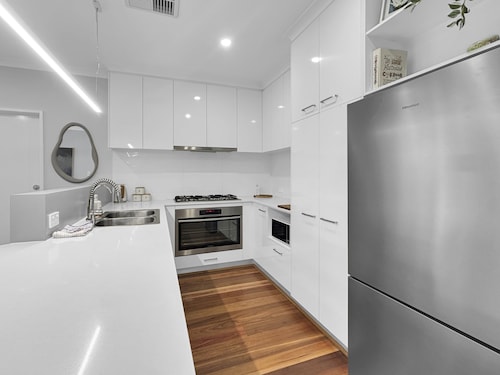 Spacious 3-bed Home in Leafy Yokine