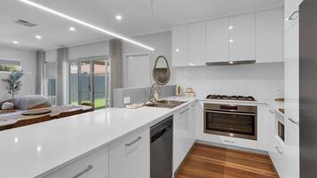 Apartment | Private kitchen