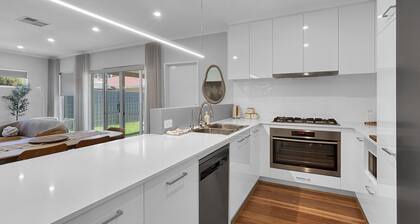 Spacious 3-bed Home in Leafy Yokine