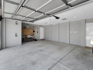 Apartment | Interior - Spacious 3-bed Home in Leafy Yokine (Perth)