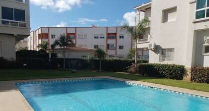 Résidence Luxueuse, 2 Piscines Escapade Familiale à 2 pas Plages Harhoura Rabat