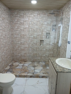 Towels, soap, toilet paper - Cabina Amani (San Ramon)