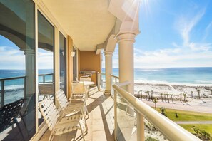 Outdoor dining - Stunning Gulf Views | 2BR Sky Home | Sleeps 7 (Pensacola Beach)