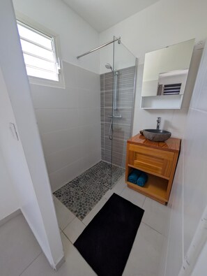 Hair dryer, towels, soap, toilet paper - Quiet new villa - Tropical relaxation guaranteed (Saint-François)