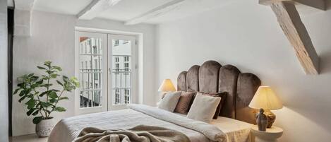 Bügeleisen/Bügelbrett, WLAN, Bettwäsche