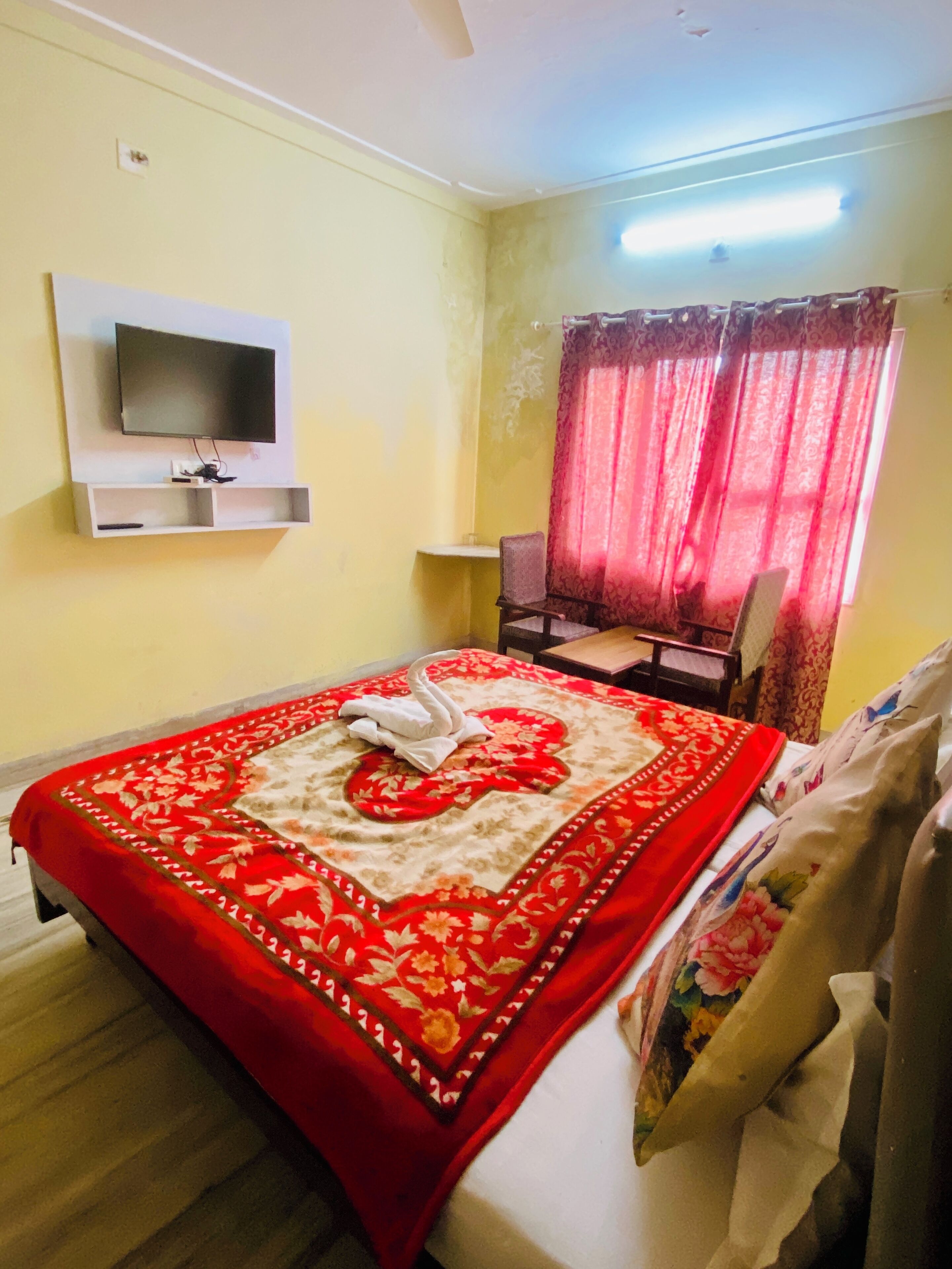 Habitación individual económica | Escritorio 