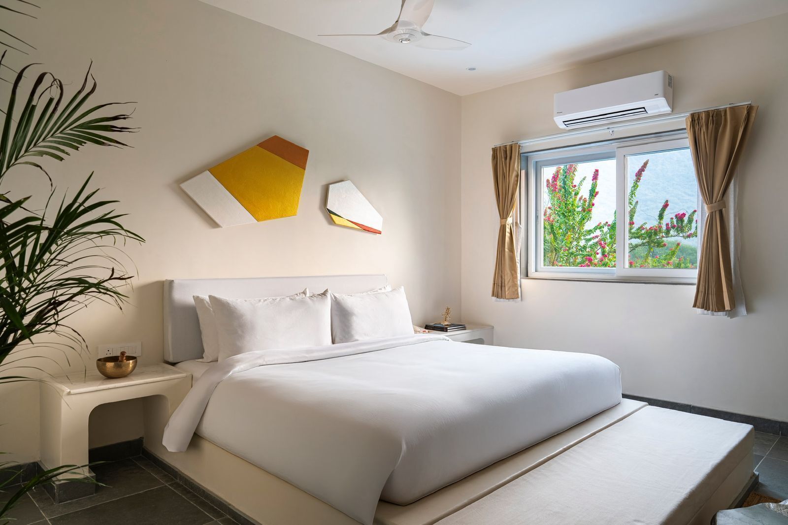 Luxury Suite, Patio, Garden View | In-room safe, desk, laptop workspace, free WiFi