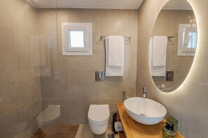 Apartment, 1 Bedroom, Balcony, Sea View | Bathroom - Restia tower apartments (Zakynthos)