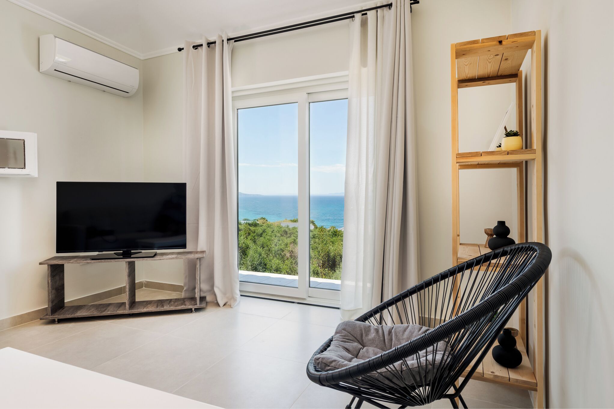Apartment, 1 Bedroom, Balcony, Sea View | Living area | TV