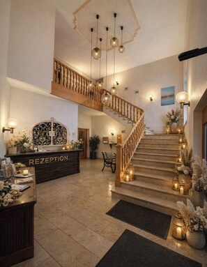 Lobby - Hotel Zur Post (Büchlberg)