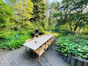 Outdoor dining - Gernsbach Apartament for 5P with Sauna & Pool (Gernsbach)