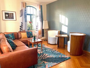 Living area - Design apartment in the Sternkopf-Engel-Villa (Oederan)
