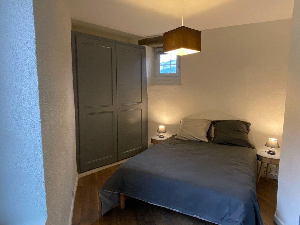 Accès Internet, draps fournis