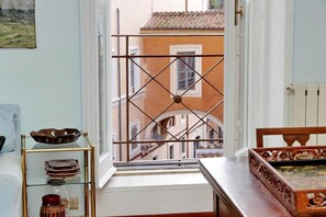 Interior - Flatinrome Spagna Spanish Steps (ROMA)