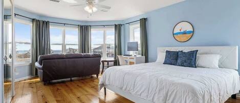 Strykejern/-brett, reiseseng for barn, wi-fi og sengetøy