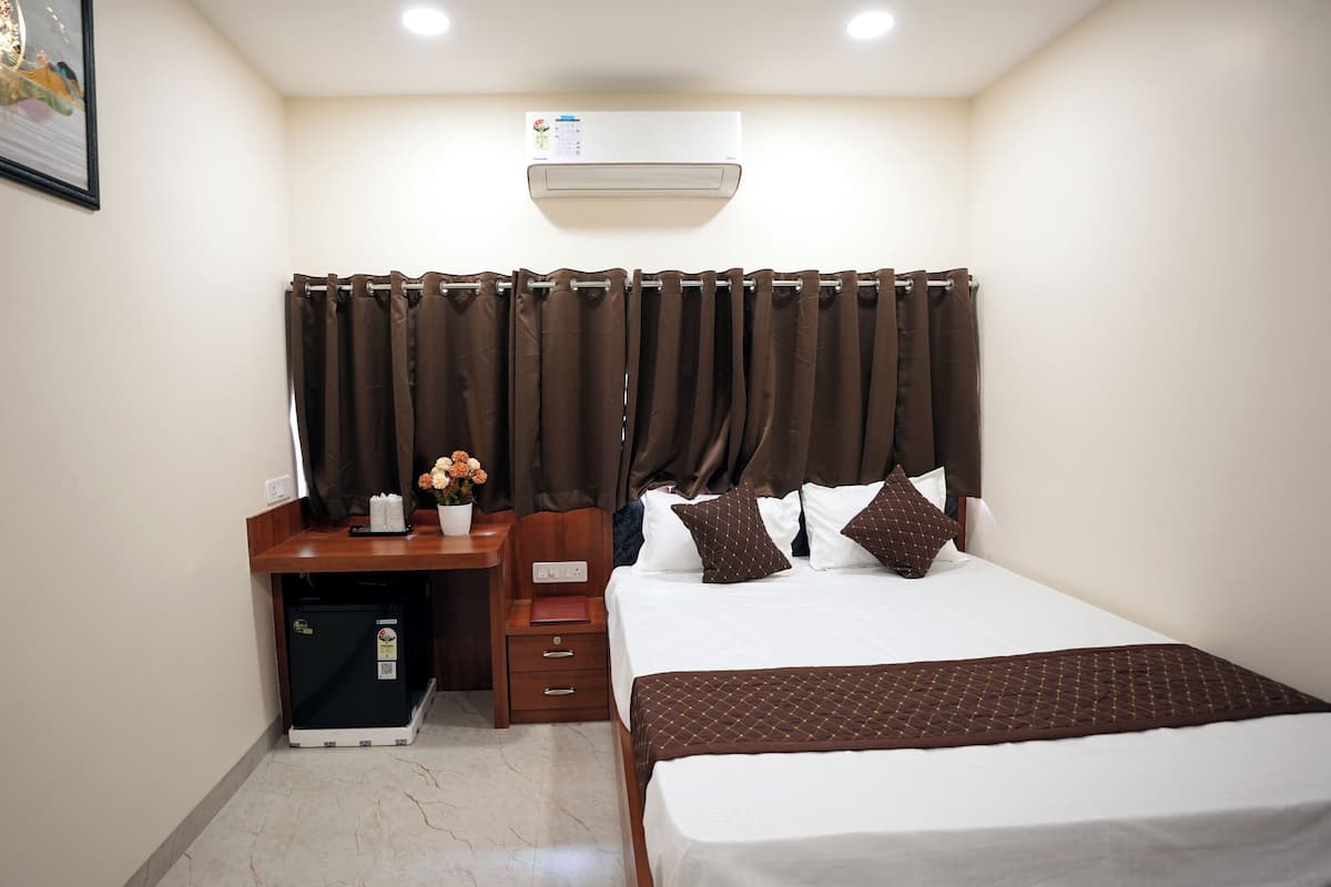 Superior Double Room, City View | Free WiFi