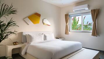 9 chambres, fer et planche à repasser, Wi-Fi, draps fournis