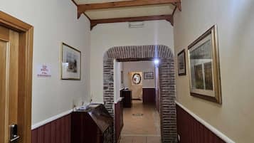 Einzelzimmer | BettwÀsche aus Àgyptischer Baumwolle, hochwertige Bettwaren