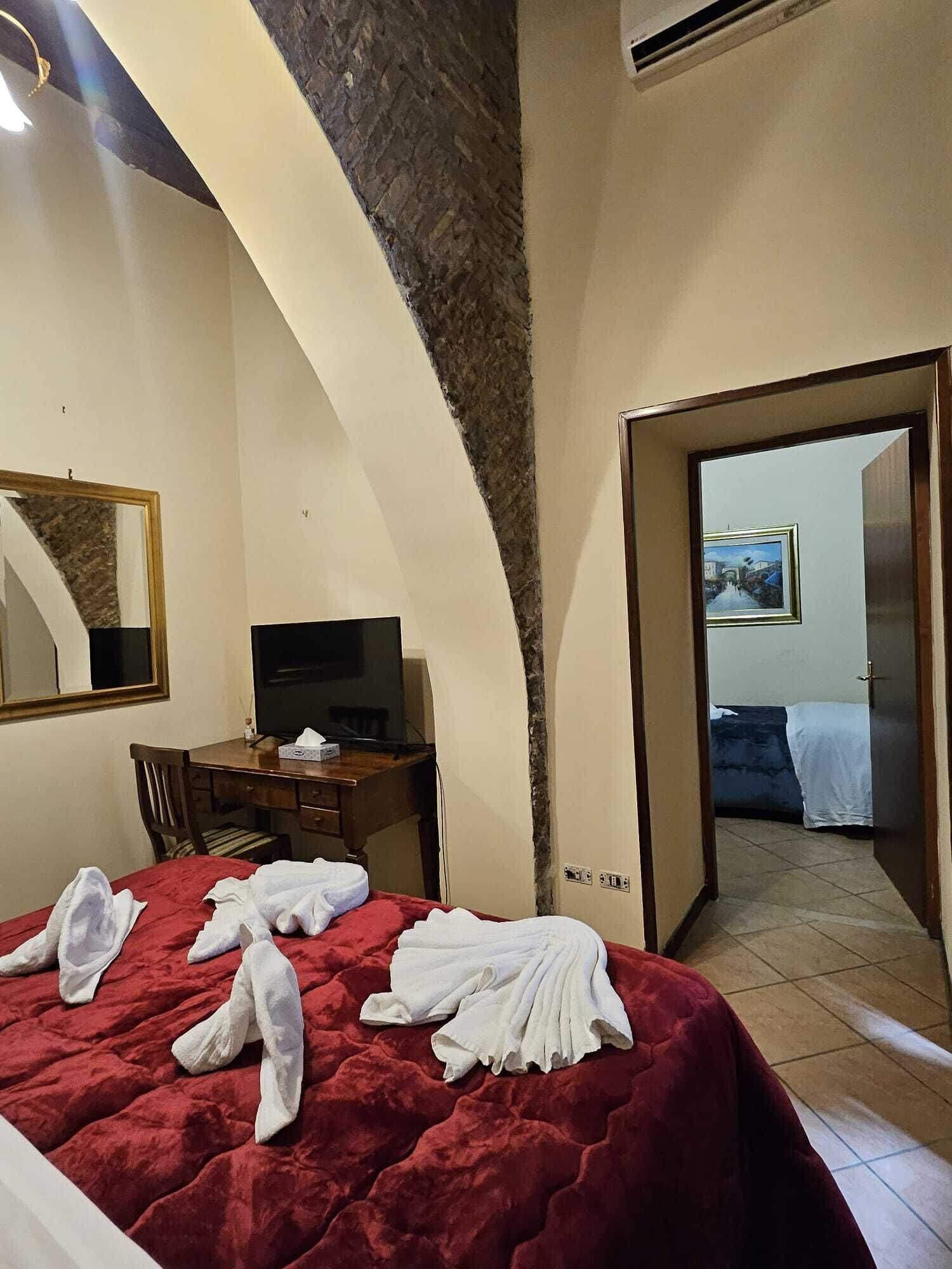 Deluxe Triple Room | Egyptian cotton sheets, premium bedding, down comforters