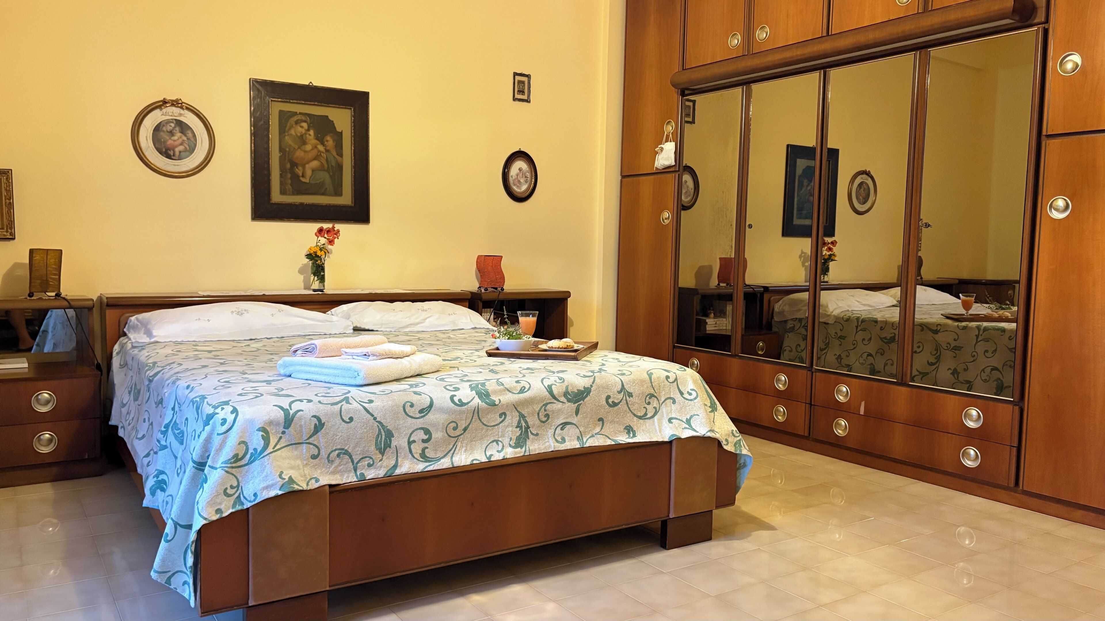 4 camere, Wi-Fi, lenzuola