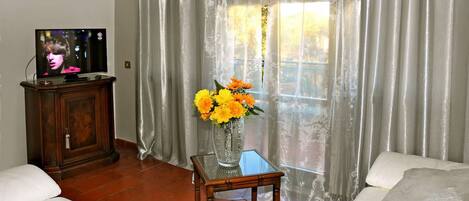 Fer et planche Ă repasser, Wi-Fi, draps fournis