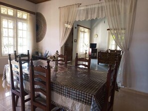 Dining - Aura Hilltop Matale (Matale)