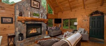 Secluded, Cozy Log Cabin with 16 Wooded Acres