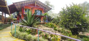 Room, 1 Bedroom | Garden - Room-charming Guest Room Retreat in Quin (Filandia)