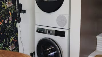 Comfort-Maisonette, 2Â Schlafzimmer, eigener Pool | Innenbereich