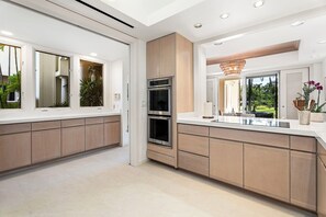 Townhome, Multiple Beds, Lanai, Golf View (Mauna Lani Islands D3) | Private kitchen