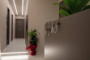 Interior - Maison D'élite (Naples)