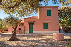 Exterior - Family Estate ,4 BR Villa + 2 BR Guesthouse ,  Privat Pool & Playground , Rhodes (Ialisos)