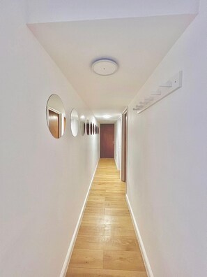 Interior - 3 Bedroom Flat in Kings Cross (London)