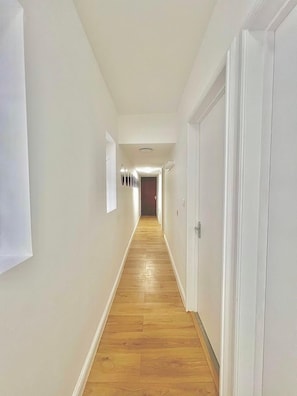 Interior - 3 Bedroom Flat in Kings Cross (London)