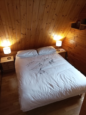 3 bedrooms - Encantador y acogedor chalet en Eyne, con increíbles vistas a la montaña. (Eyne)